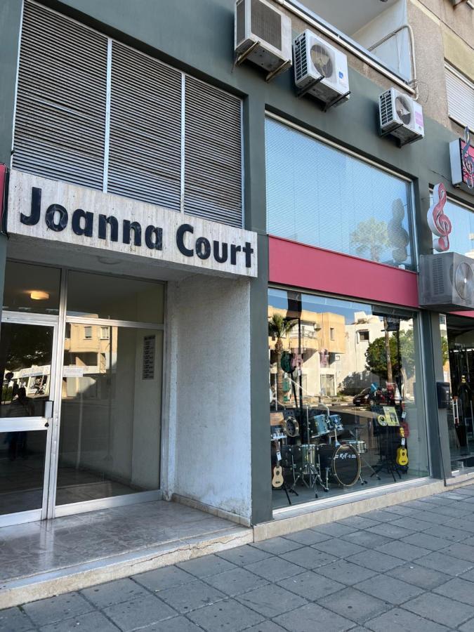 Joanna Court Rooms Larnaca Bagian luar foto