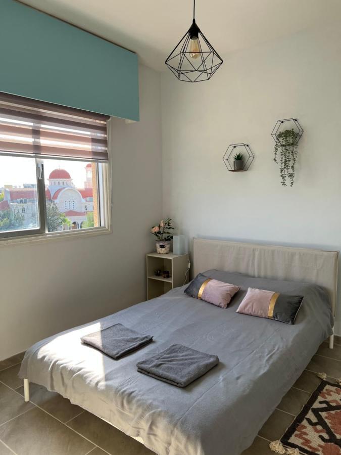 Joanna Court Rooms Larnaca Bagian luar foto