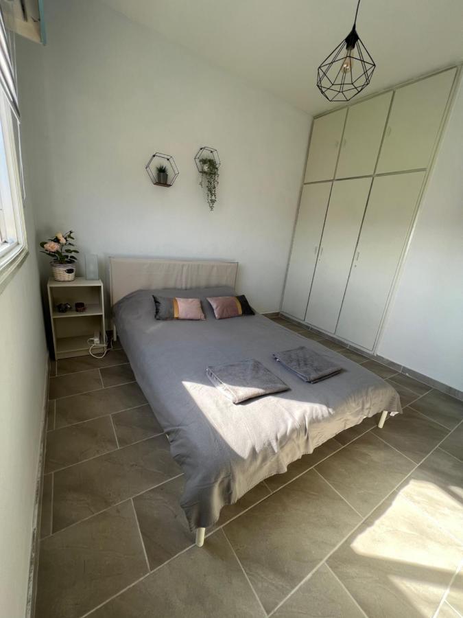 Joanna Court Rooms Larnaca Bagian luar foto
