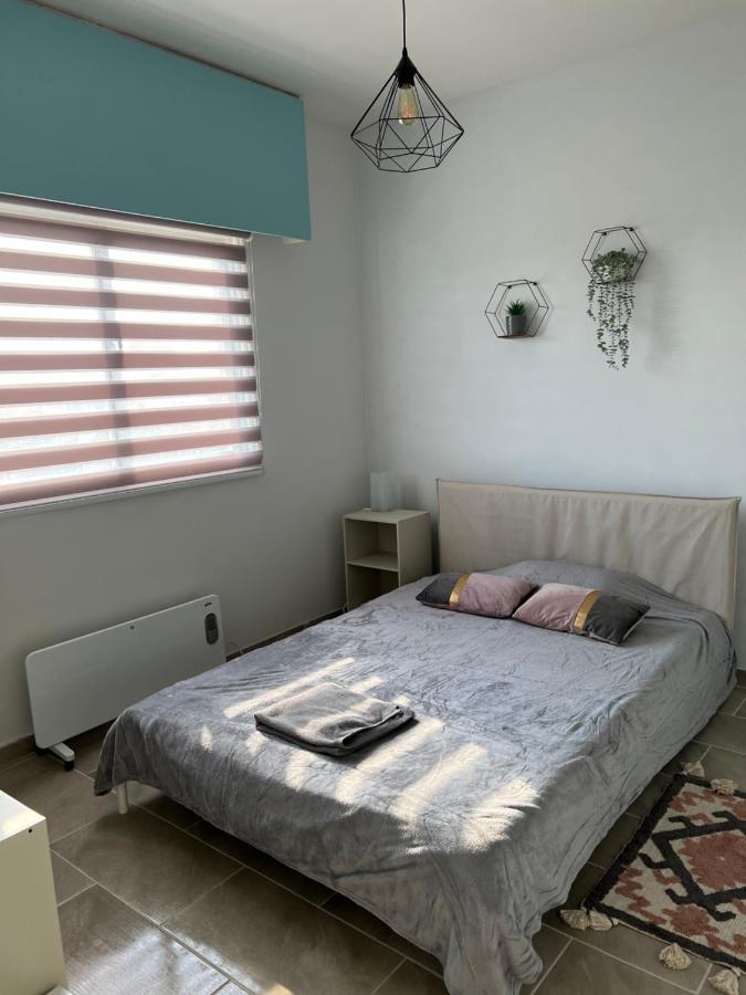 Joanna Court Rooms Larnaca Bagian luar foto